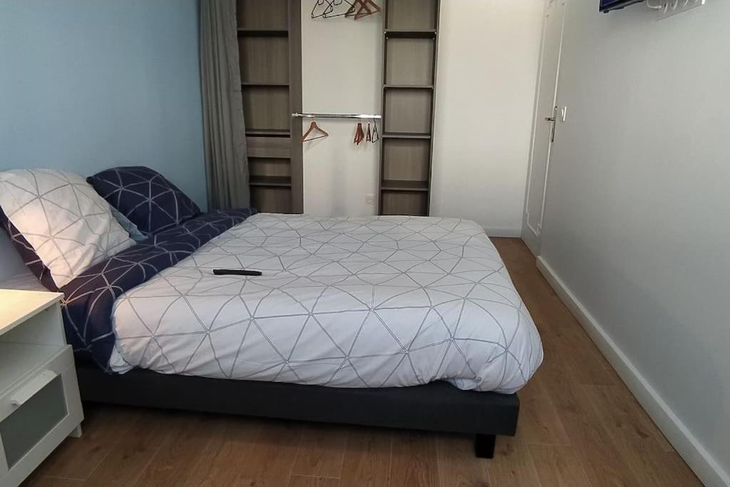 Parisian Cosy Flat With Balcony Διαμέρισμα Argenteuil Εξωτερικό φωτογραφία